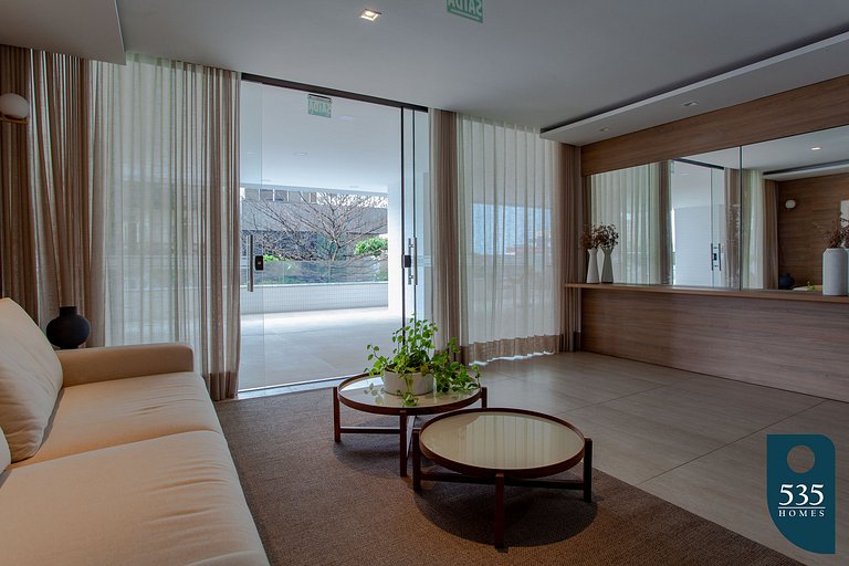 Bedsitter with sea view and modern amenities