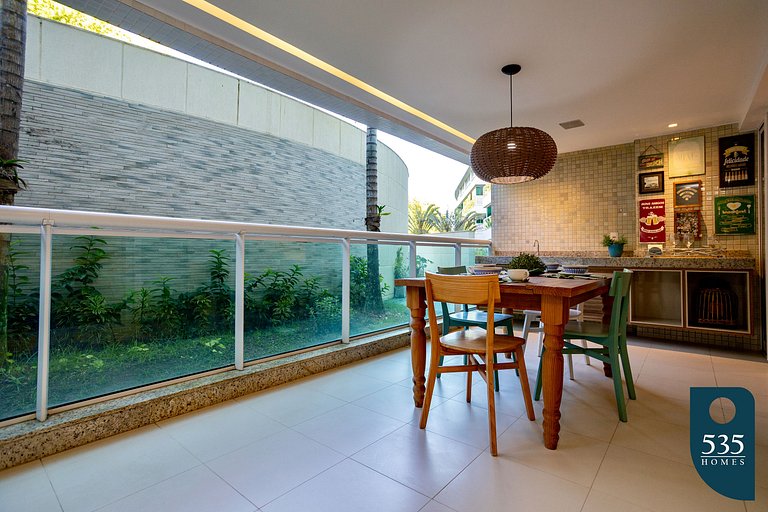 Lindo apartamento com varanda gourmet em Ondina