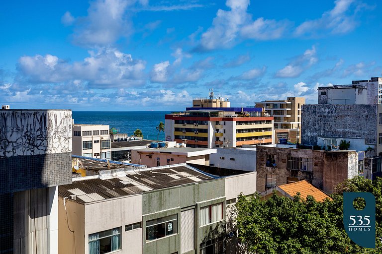 Apartamento em condomínio alto padrão na Barra
