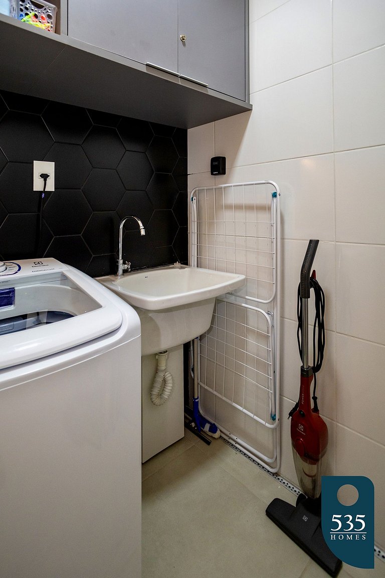 Apartamento em condomínio alto padrão na Barra