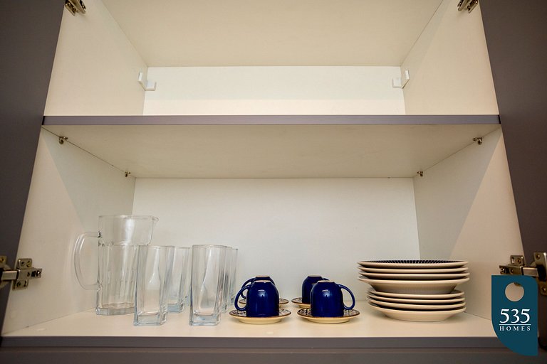 Apartamento em condomínio alto padrão na Barra