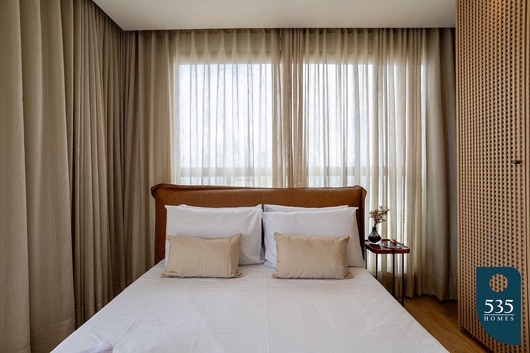 Enjoy the Stunning Beachfront Bedsitter