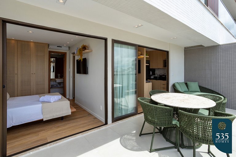 Enjoy the Stunning Beachfront Bedsitter