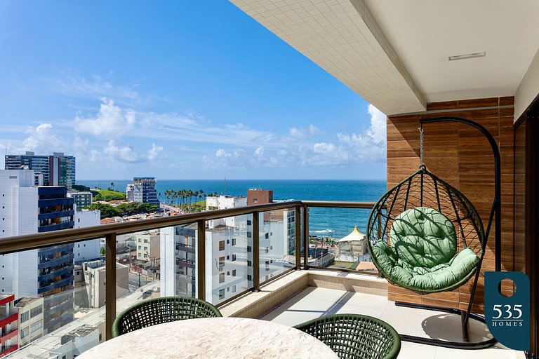 Enjoy the Stunning Beachfront Bedsitter