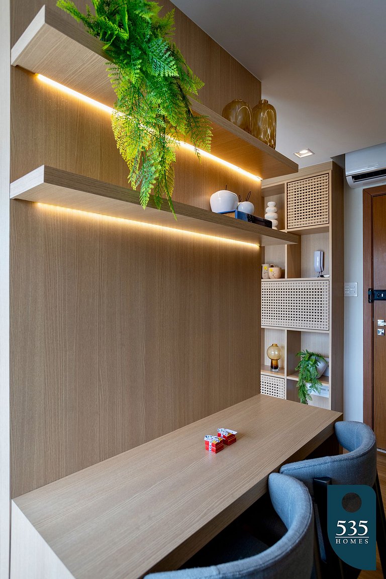 Enjoy the Stunning Beachfront Bedsitter