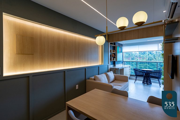 Moderno apartamento com acesso à praia