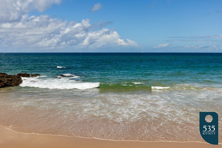 Moderno apartamento com acesso à praia
