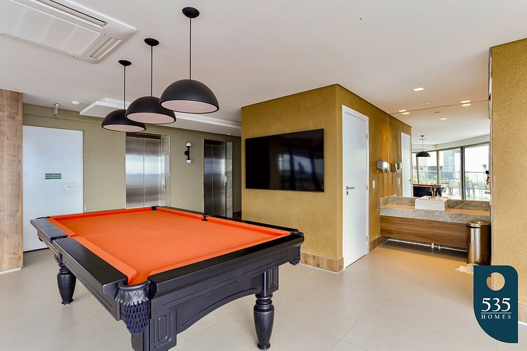 Moderno apartamento com acesso à praia