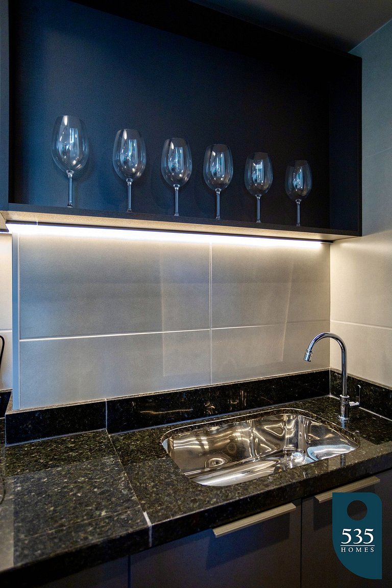 Two Suites in Best Part of Barra near the Mall