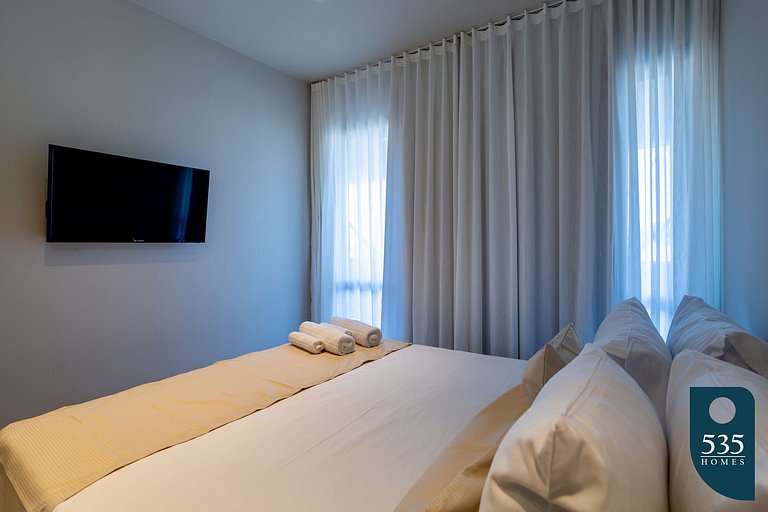 Apartamento em condomínio alto padrão na Barra