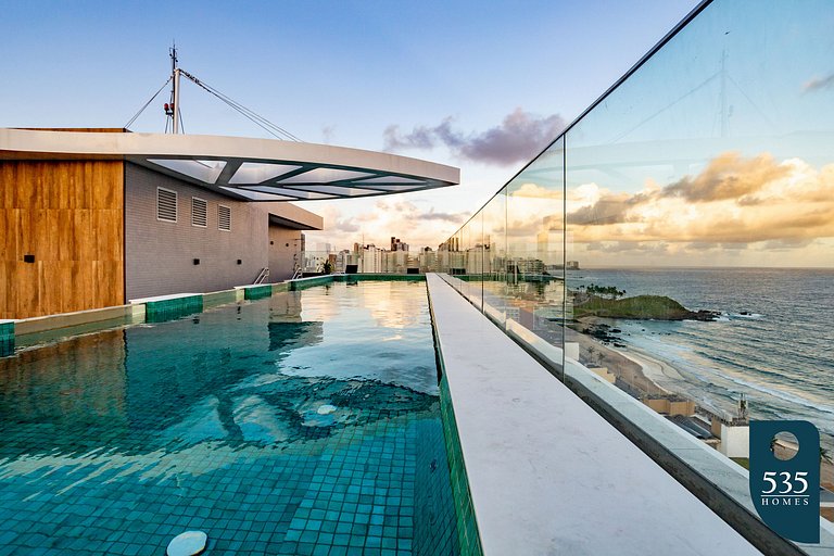 Sea View Apartment 100 meters from the beach.