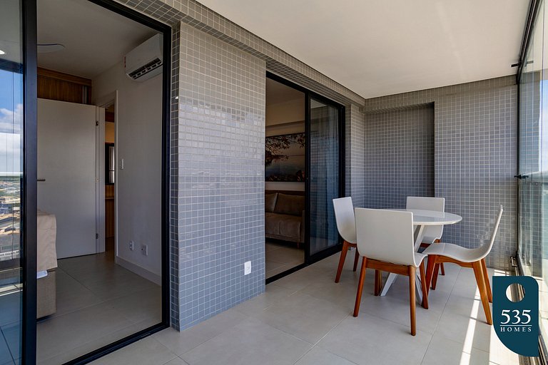 Apartamento em prédio com piscina no rooftop