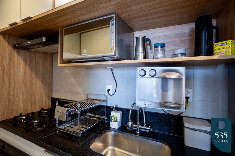 Apartamento em prédio com piscina no rooftop