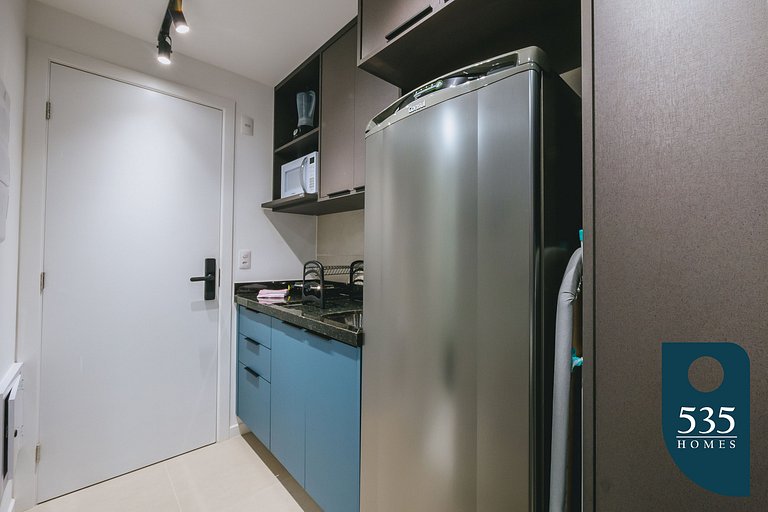 Studio with Rooftop 500m from the Barra's beach