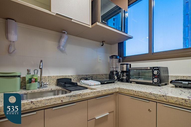 Stay in a Condo near Shopping da Bahia