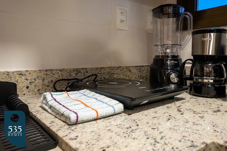 Stay in a Condo near Shopping da Bahia