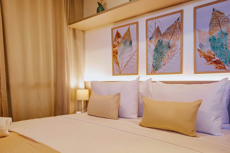 Stay in a Condo 500m from Shopping da Bahia