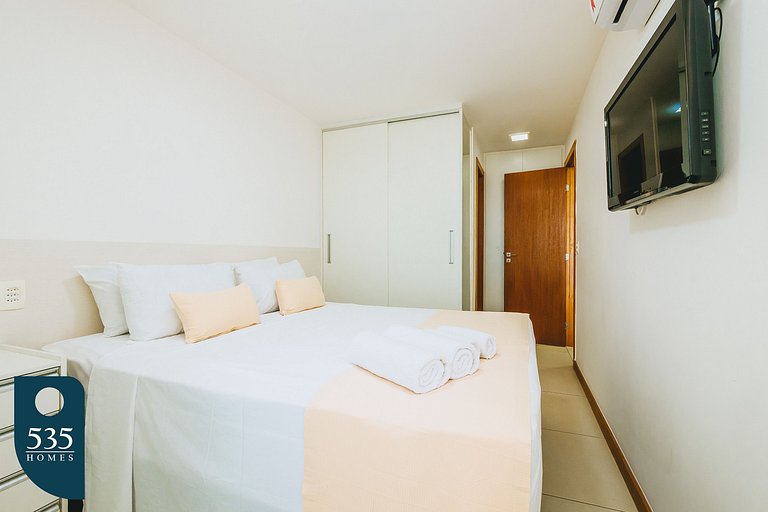 Bedsitter with Sea View, 300m from Farol da Barra