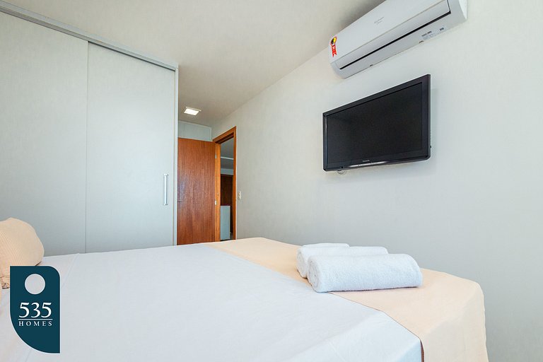 Bedsitter with Sea View, 300m from Farol da Barra