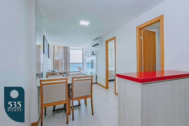 Bedsitter with Sea View, 300m from Farol da Barra