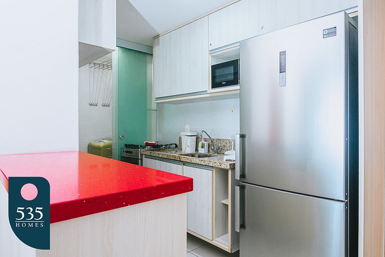 Bedsitter with Sea View, 300m from Farol da Barra