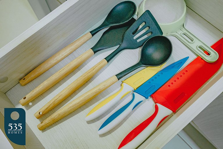 Bedsitter with Sea View, 300m from Farol da Barra