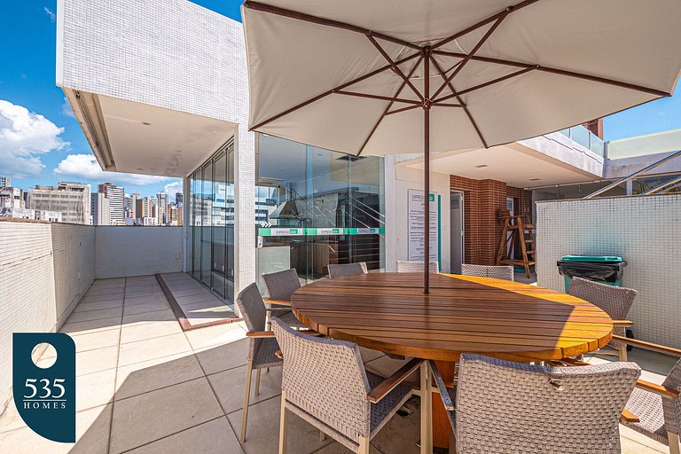 Bedsitter with Sea View, 300m from Farol da Barra