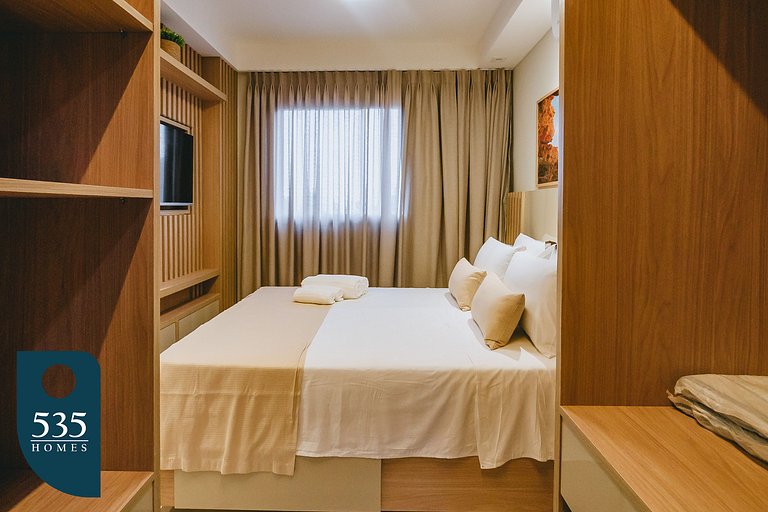 Quarto e sala 450m da praia de ondina