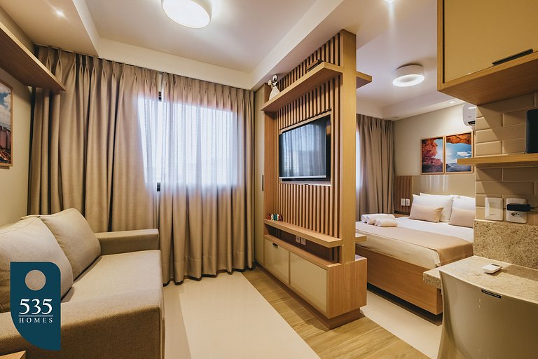 Quarto e sala 450m da praia de ondina
