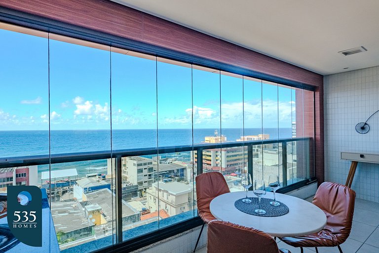 Apartamento super equipado perto da praia da Barra