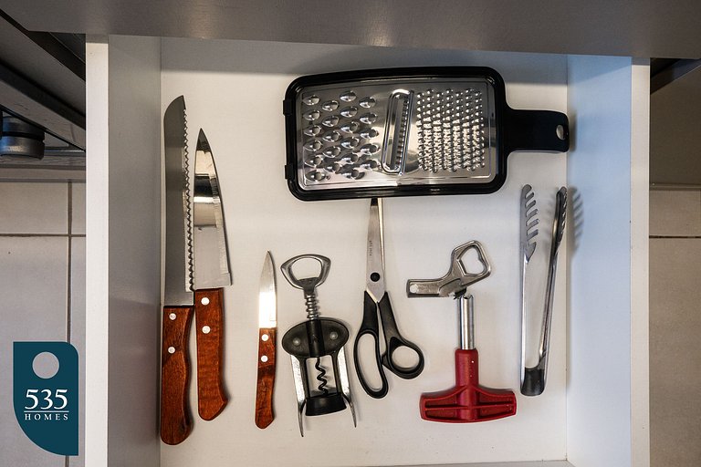 Apartamento super equipado perto da praia da Barra