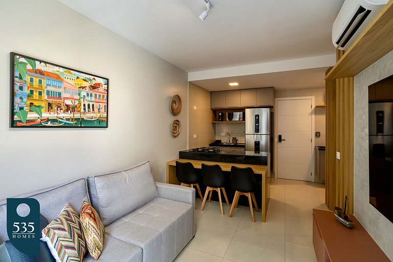 Your Cozy Retreat 100m from Farol Beach