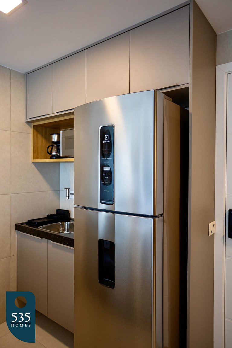 Your Cozy Retreat 100m from Farol Beach