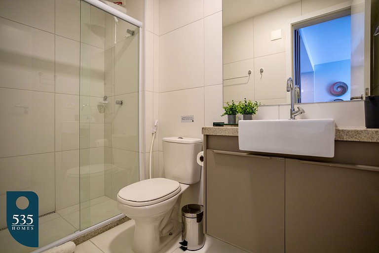 Your Cozy Retreat 100m from Farol Beach