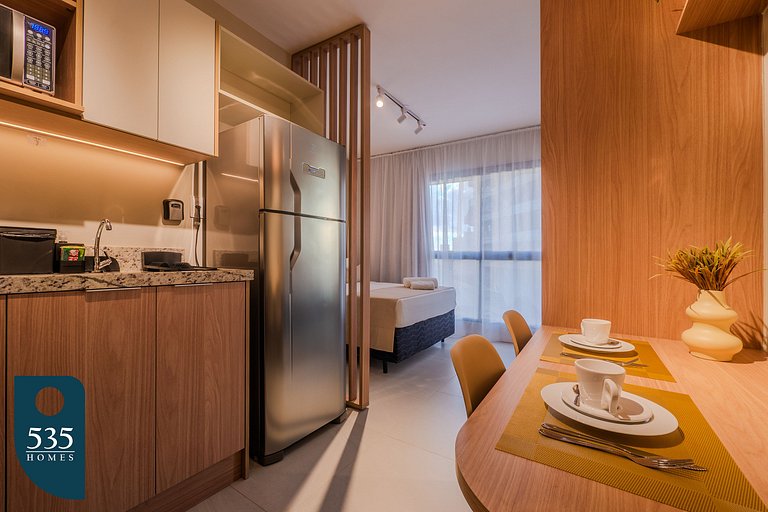 Modern studio in the heart of Caminho das Árvores