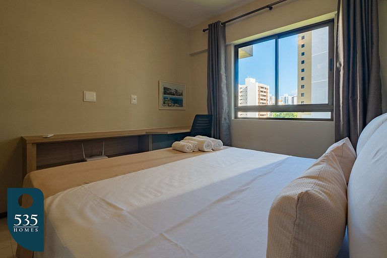 Apartamento em condomínio moderno no Itaigara