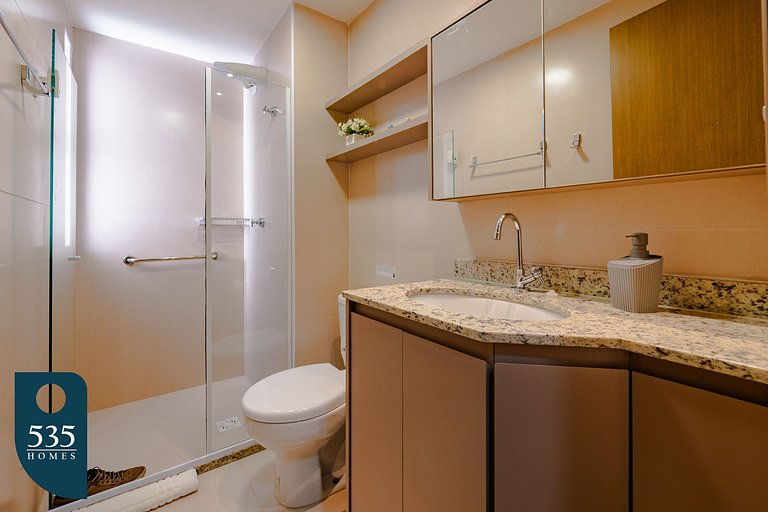 Apartment in a modern condominium in Itaigara