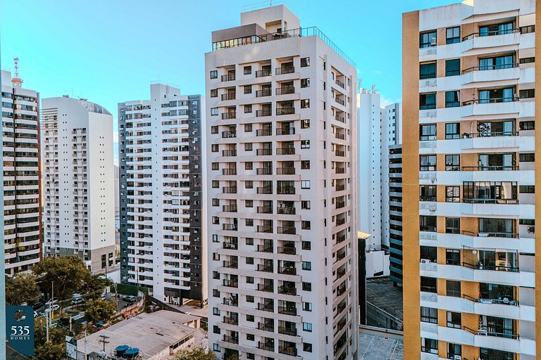 Apartment in a modern condominium in Itaigara
