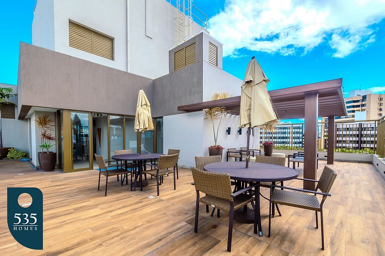 Apartamento em condomínio moderno no Itaigara