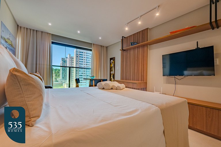 Modern Stay in a Seafront Condominium