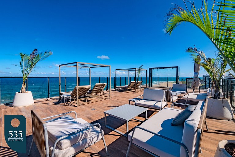 Modern Stay in a Seafront Condominium