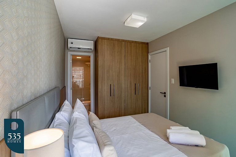 Apartamento na Barra a 200m do Farol