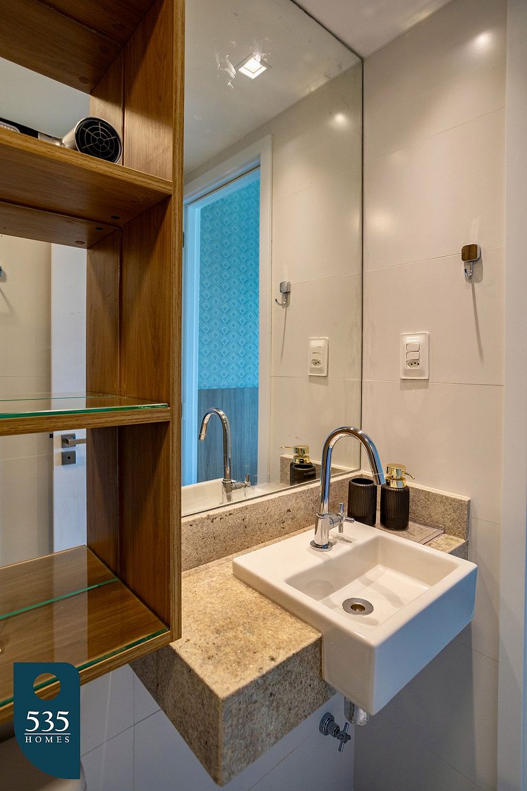 Apartment in Barra 200m from Farol da Barra