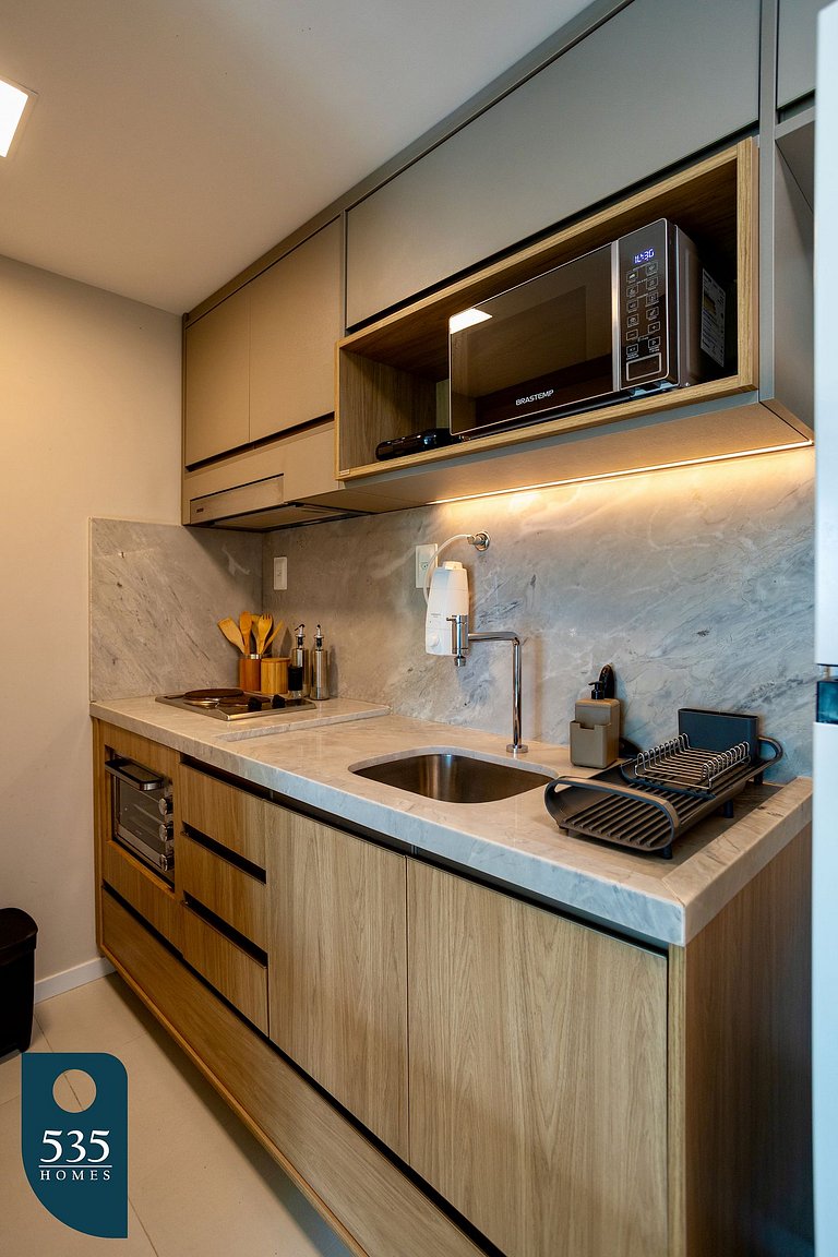 Apartamento na Barra a 200m do Farol