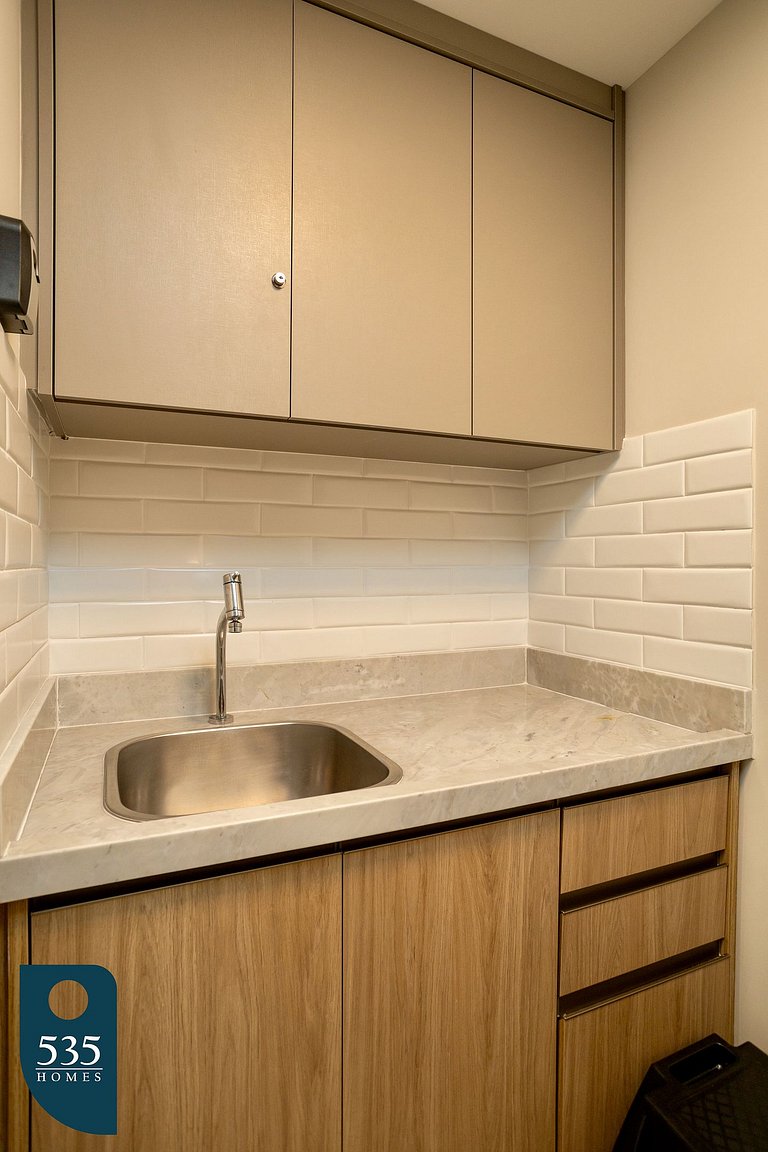 Apartment in Barra 200m from Farol da Barra