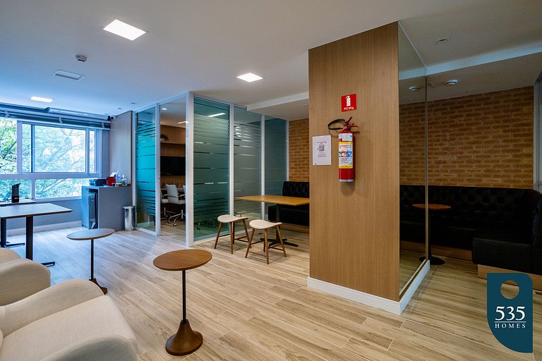 Apartamento na Barra a 200m do Farol