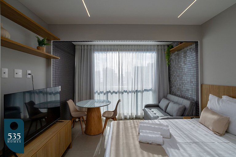 Condo with Pool and Sauna in the Heart of Barra