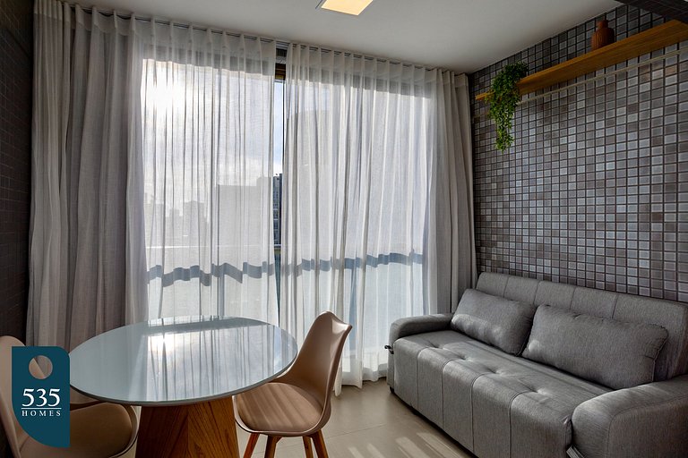 Condo with Pool and Sauna in the Heart of Barra