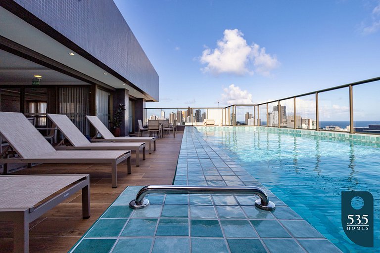 Condo with Pool and Sauna in the Heart of Barra