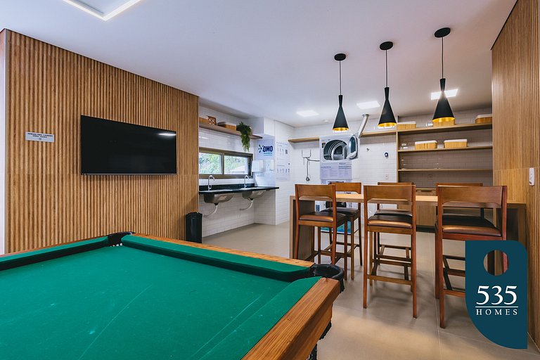 Condomínio com Piscina e Sauna no Coração da Barra